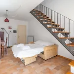 דירה Guesthost - Tranquil Hideaway Apartment! *